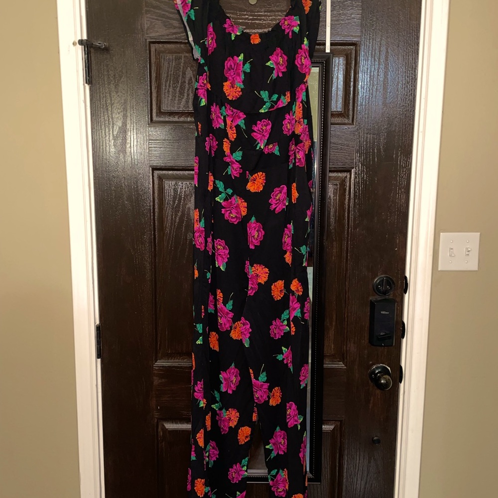 NEW- Torrid off the shoulder romper with pockets